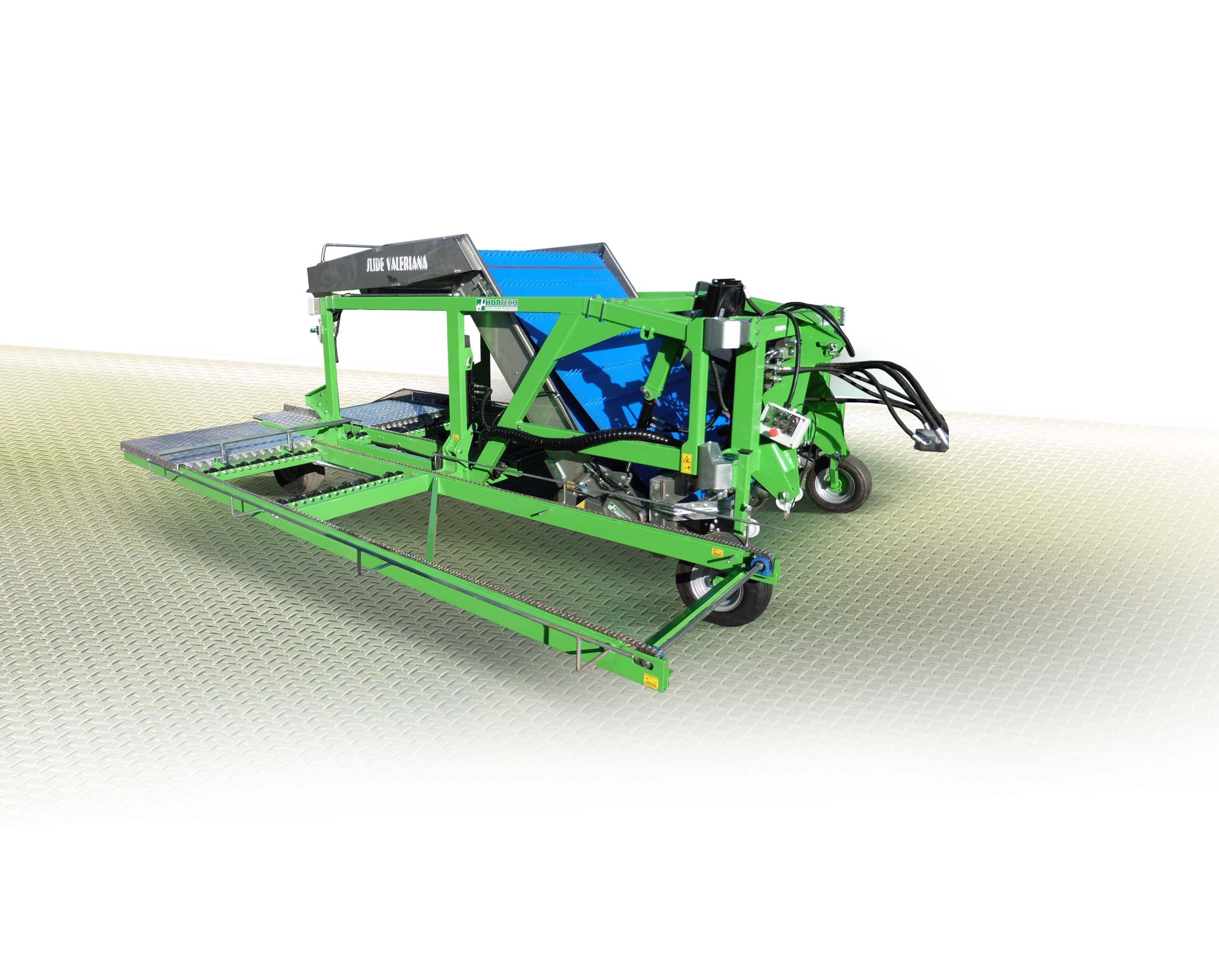 SLIDE T VALERIANA raccoglitrice trainata per valeriana