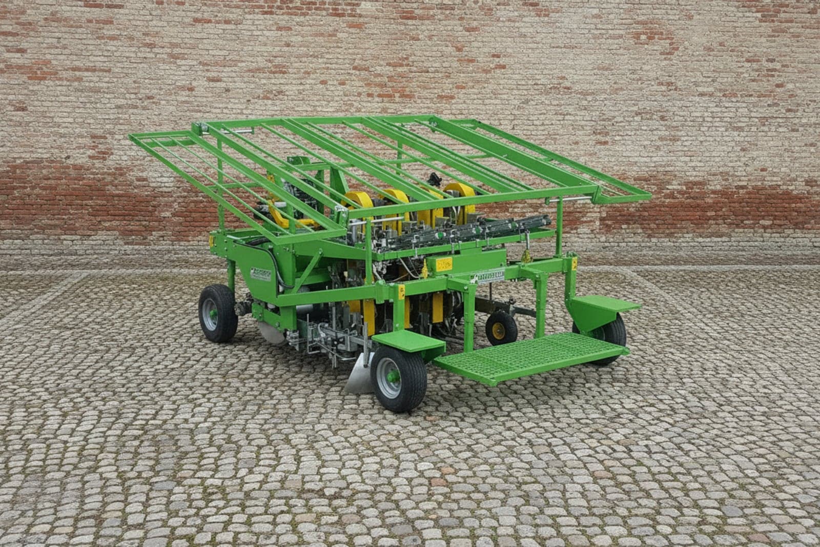 Robot rasaerba Kress RTK: installazione per giardini Milano